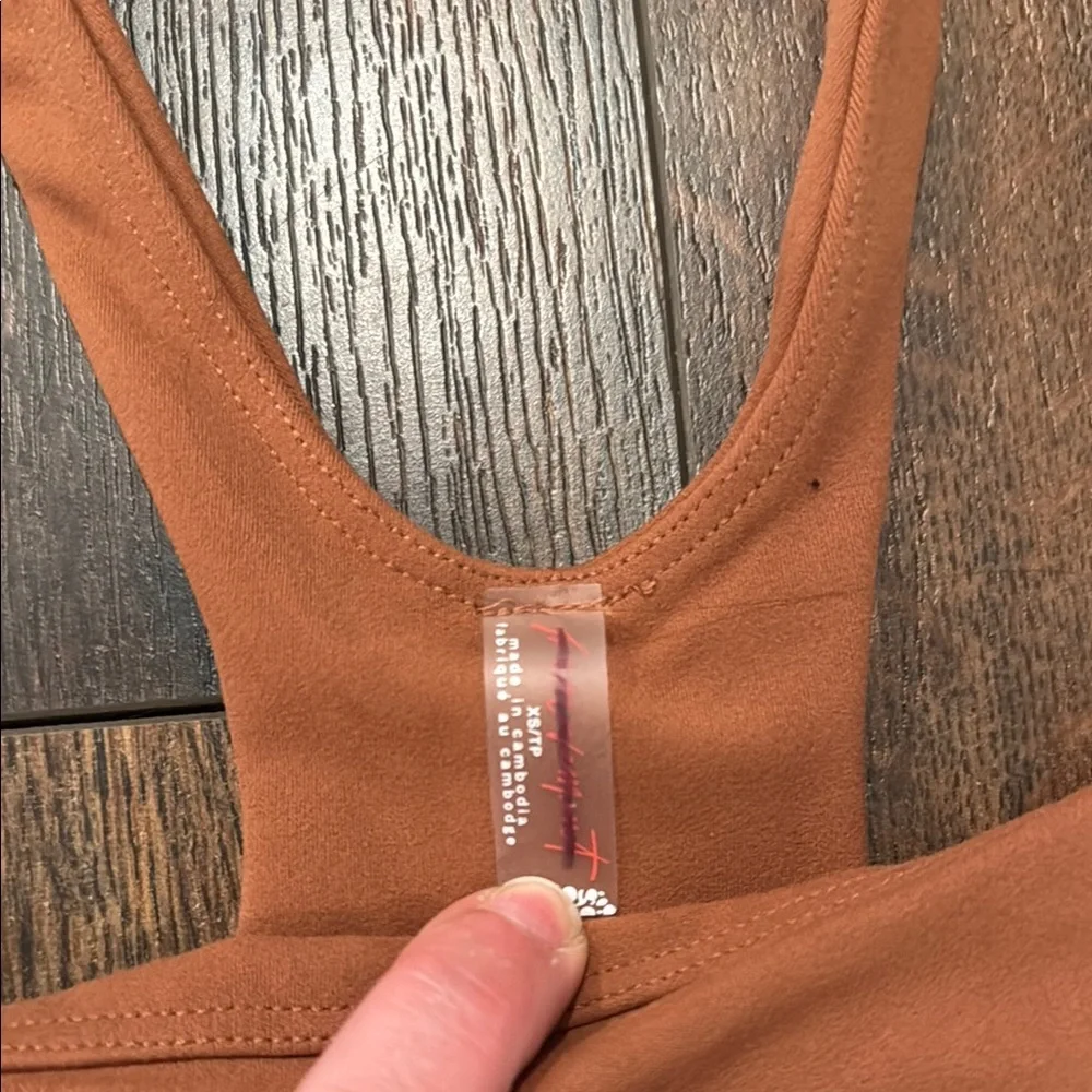 FP Movement NWOT Never Better athletic romper sequoia Brown size XS (0-2) - Picture 10 of 11